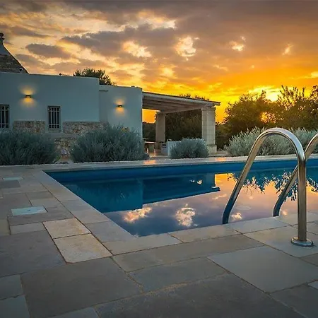 Sleeps 4 Pool Wifi فيلة *