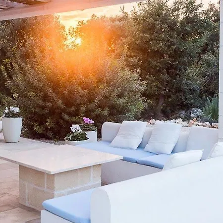Sleeps 4 Pool Wifi كاروفينيو